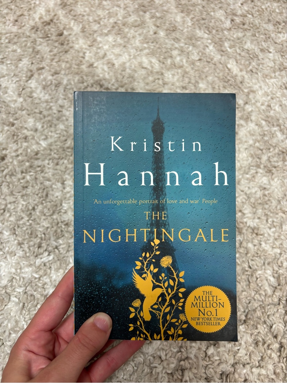 The Nightingale by Kristin Hannah Paperback